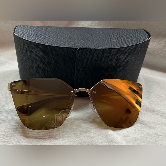 Prada SPR 68T Cat Eye Gold Tinted Sunglasses and Case - Picture 4 of 5